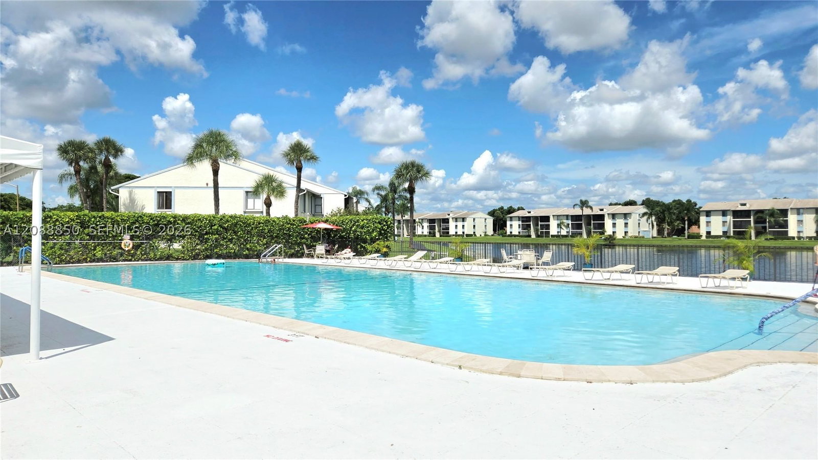 Real estate property located at 1117 Green Pine Blvd G1, Palm Beach, Palm Club Village Ii Cond, West Palm Beach, FL