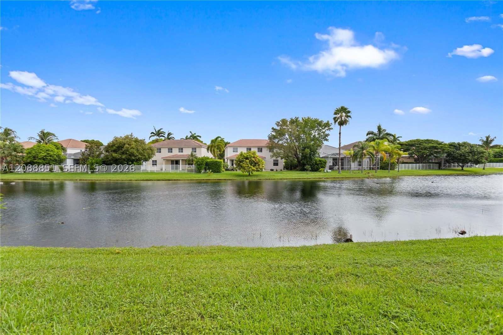Real estate property located at 1642 Blue Jay Cir, Broward, Sector 2-parcels 1 2 3 4, Weston, FL
