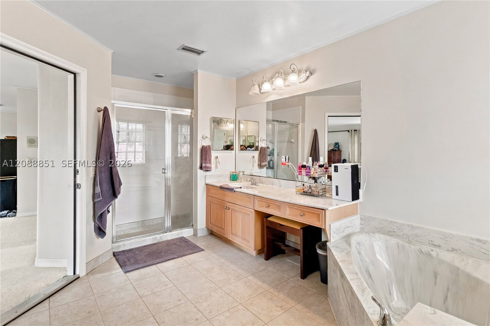 Real estate property located at 1642 Blue Jay Cir, Broward, Sector 2-parcels 1 2 3 4, Weston, FL