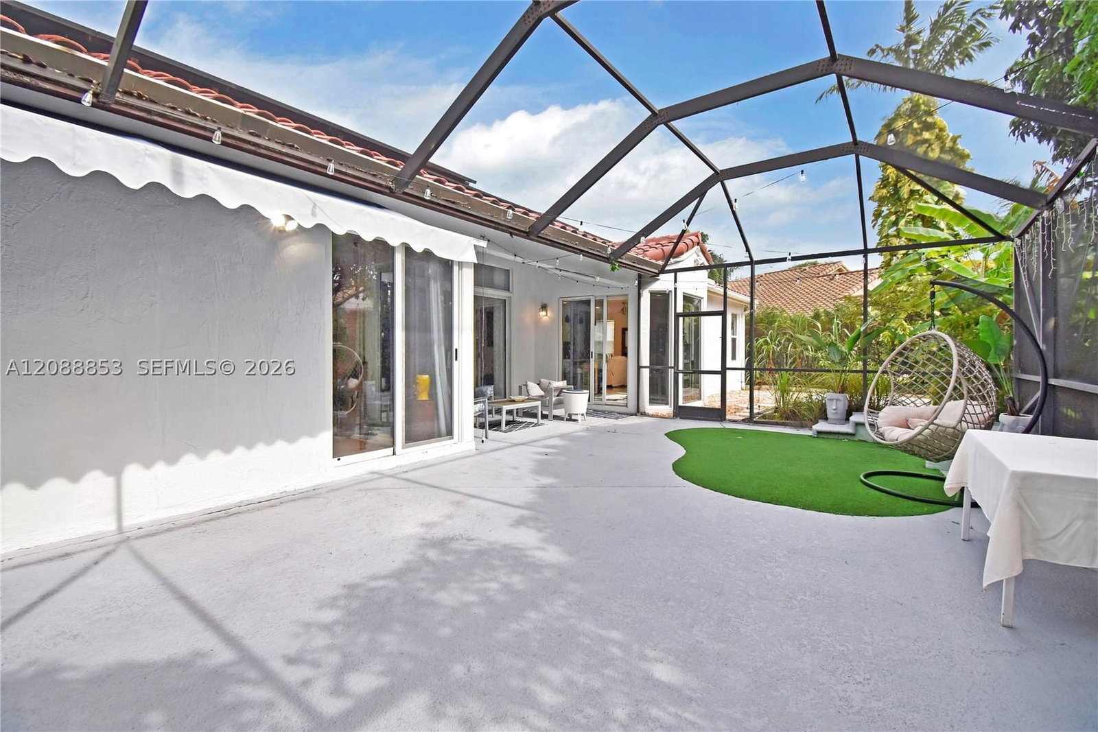 Real estate property located at 523 Stonemont Dr, Broward, Sector 4, Weston, FL
