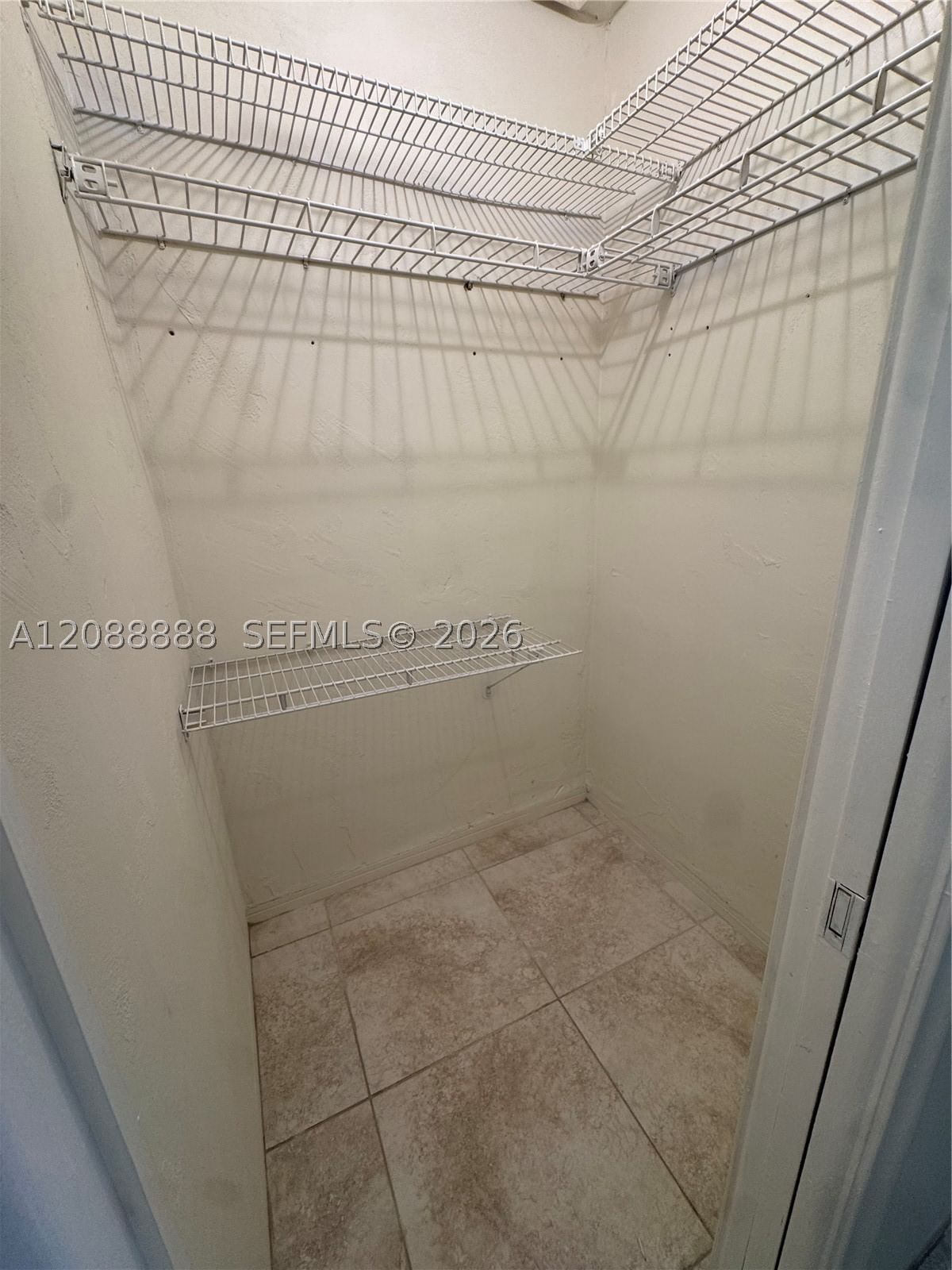 Real estate property located at 2940 203rd St #213 C, Miami-dade, Bisc Lake Gardens Condo N, Aventura, FL