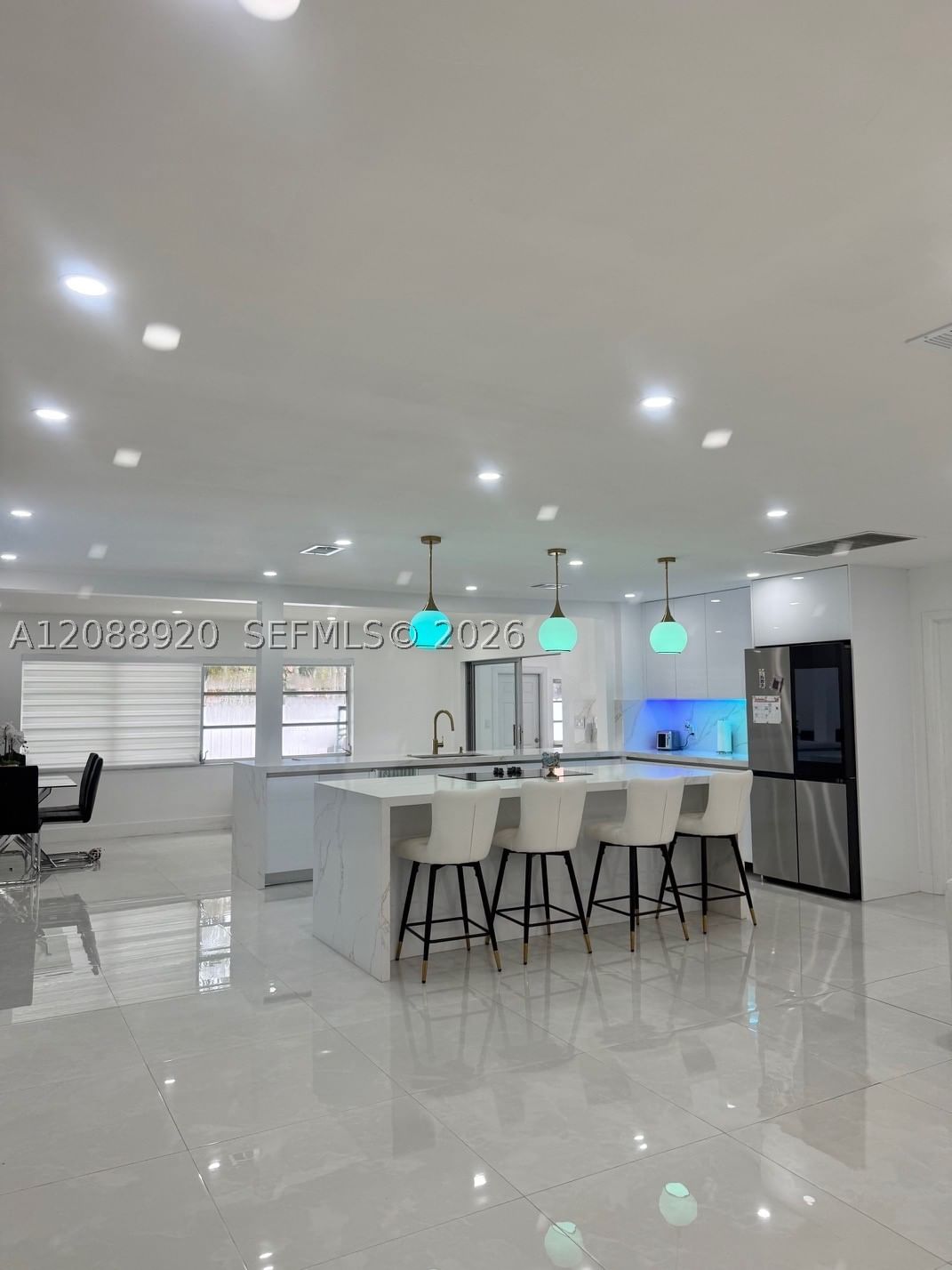 Real estate property located at 1401 122nd Ave, Broward, Pembroke Lakes Sec 6, Pembroke Pines, FL