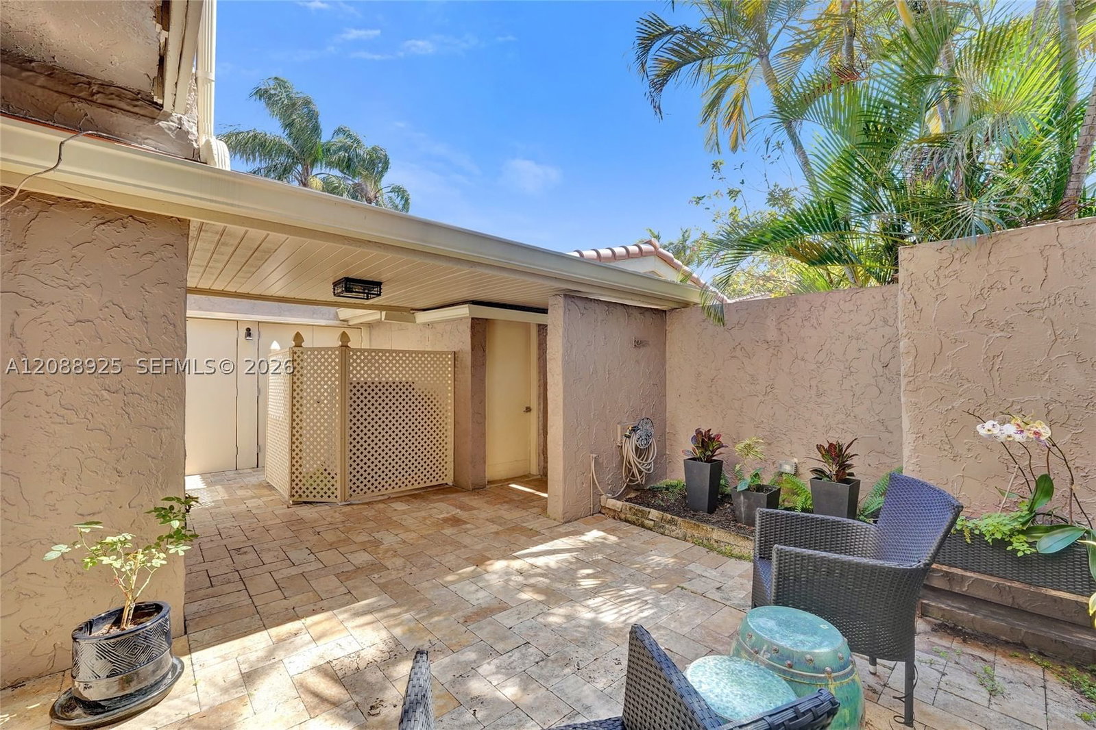 Real estate property located at 403 Dunwoody Ln #38, Broward, Townhouses Of Emerald Hill, Hollywood, FL