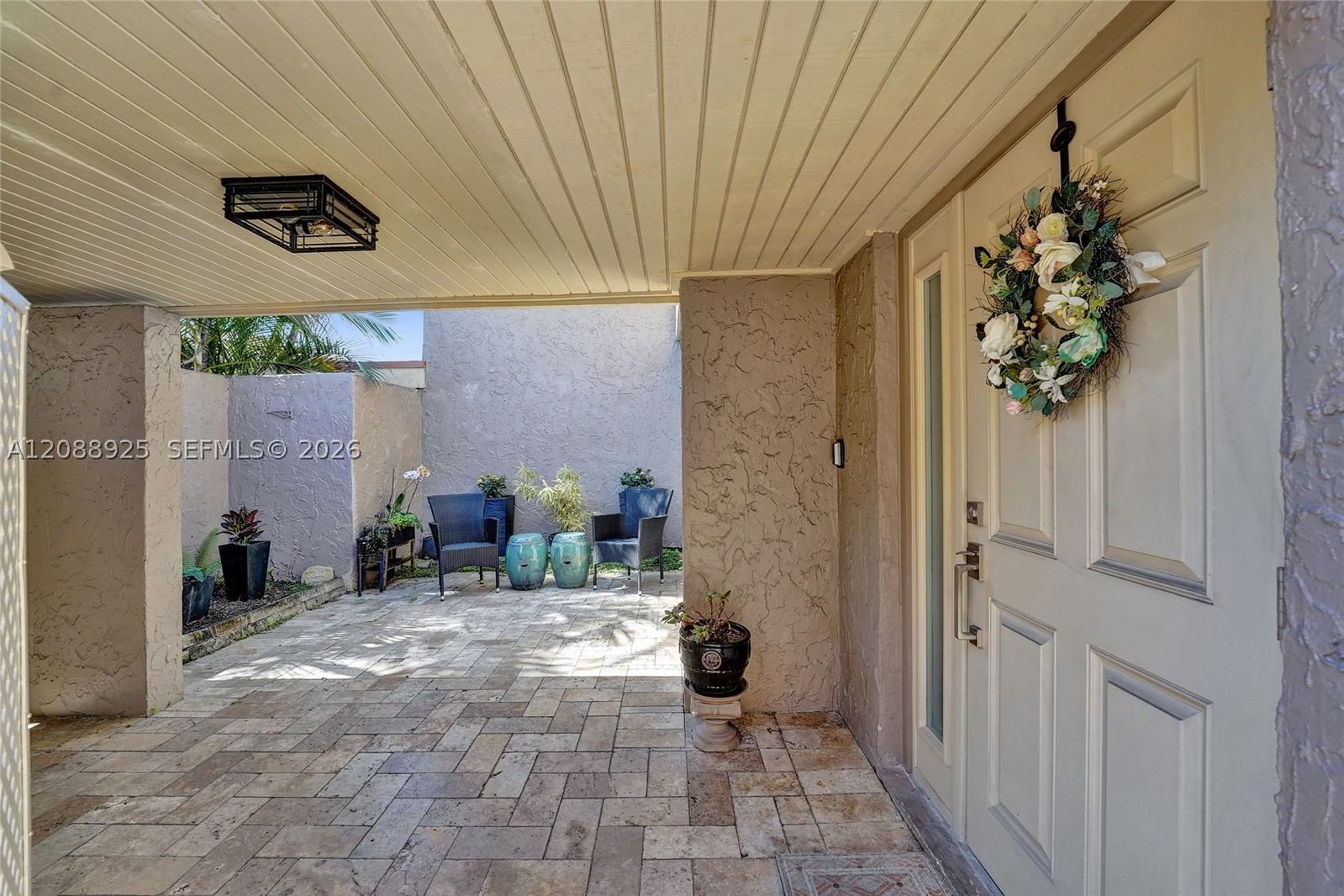 Real estate property located at 403 Dunwoody Ln #38, Broward, Townhouses Of Emerald Hill, Hollywood, FL