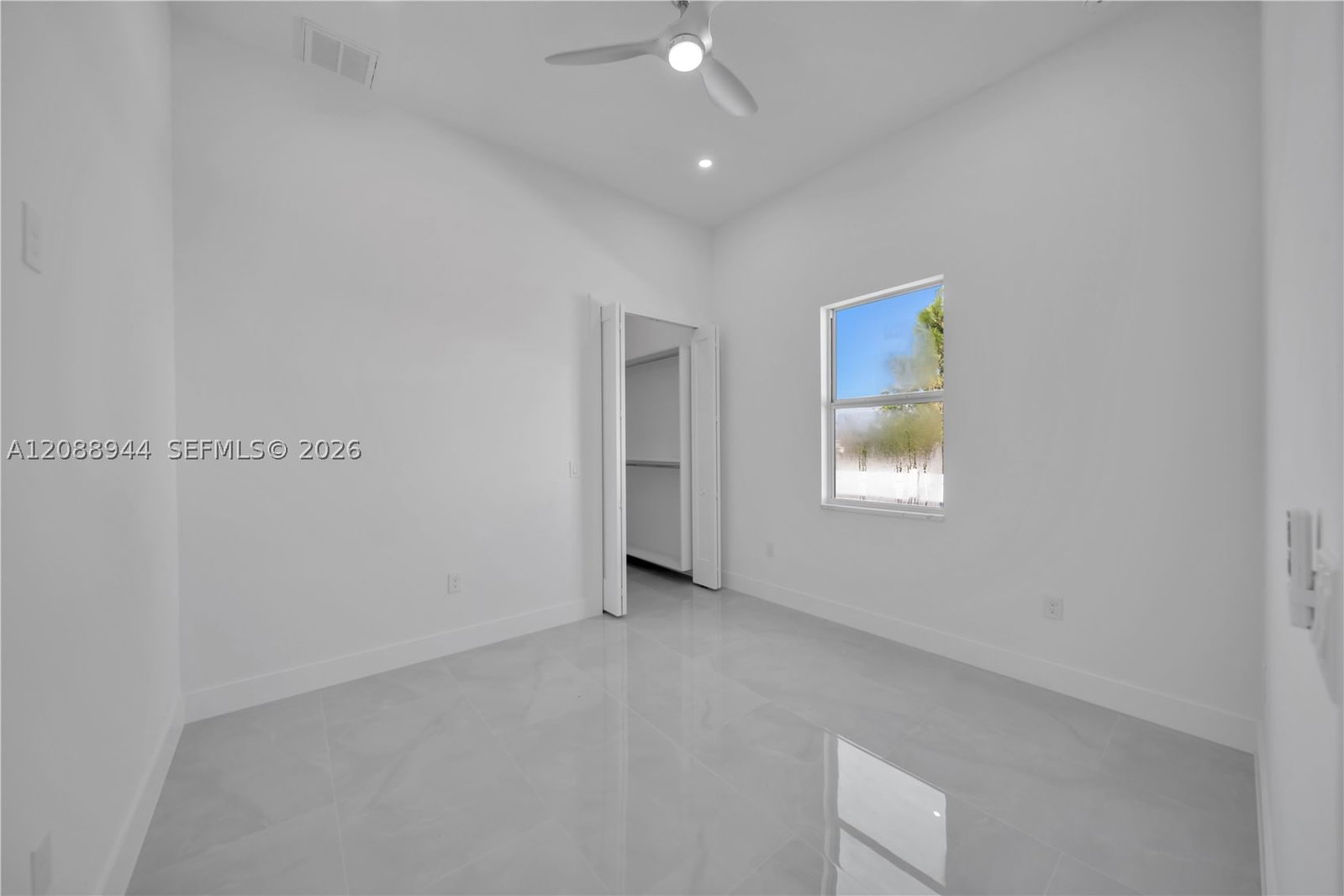 Real estate property located at 3710 6th St, Lee, Lehigh Acres, Lehigh Acres, FL