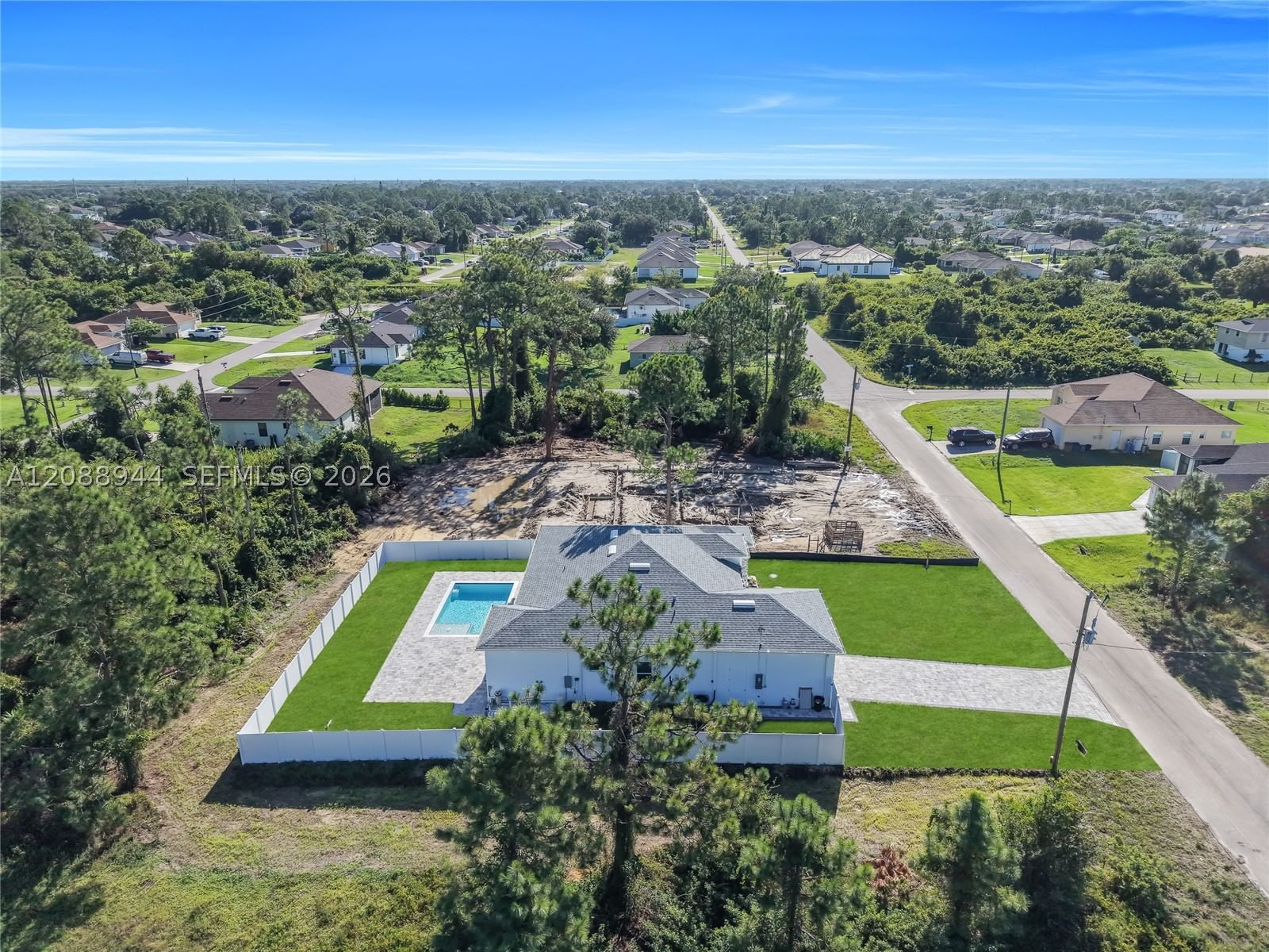 Real estate property located at 3710 6th St, Lee, Lehigh Acres, Lehigh Acres, FL