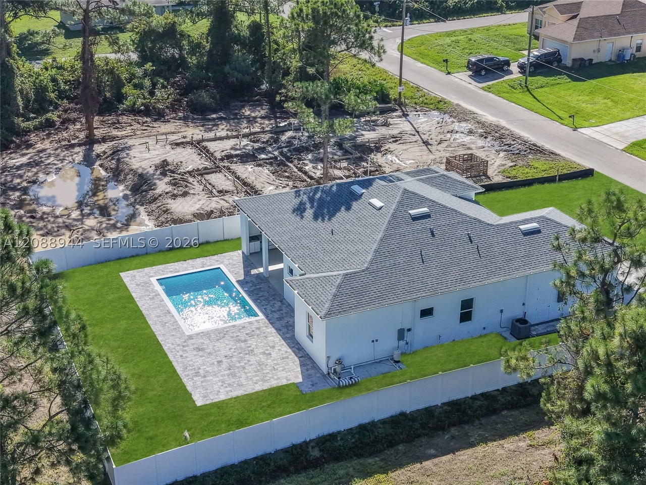 Real estate property located at 3710 6th St, Lee, Lehigh Acres, Lehigh Acres, FL