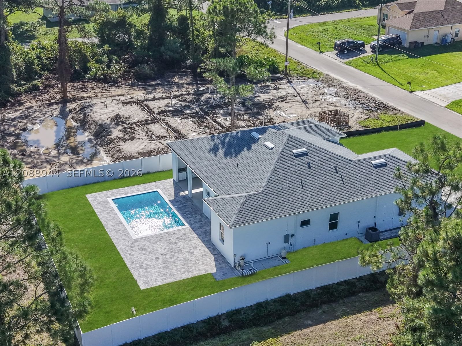 Real estate property located at 3710 6th St, Lee, Lehigh Acres, Lehigh Acres, FL