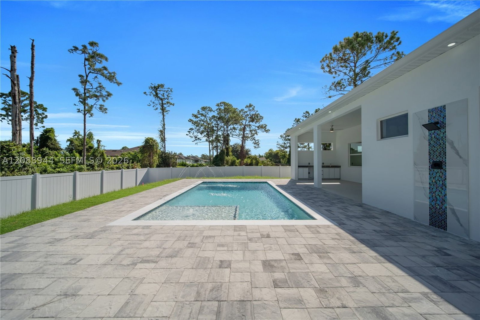 Real estate property located at 3710 6th St, Lee, Lehigh Acres, Lehigh Acres, FL