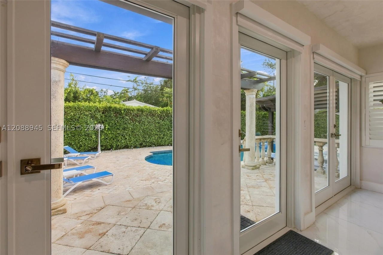 Real estate property located at 1550 Trevino Ave, Miami-dade, Coral Gables Country Club, Coral Gables, FL