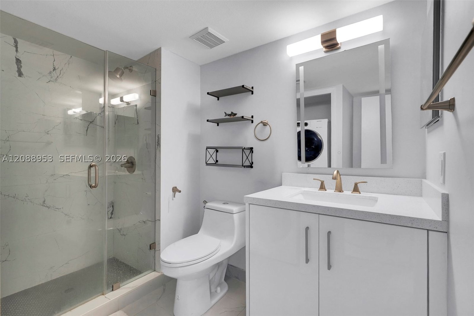Real estate property located at 150 Lakeview Dr #203, Broward, Racquet Club Apartments A, Weston, FL