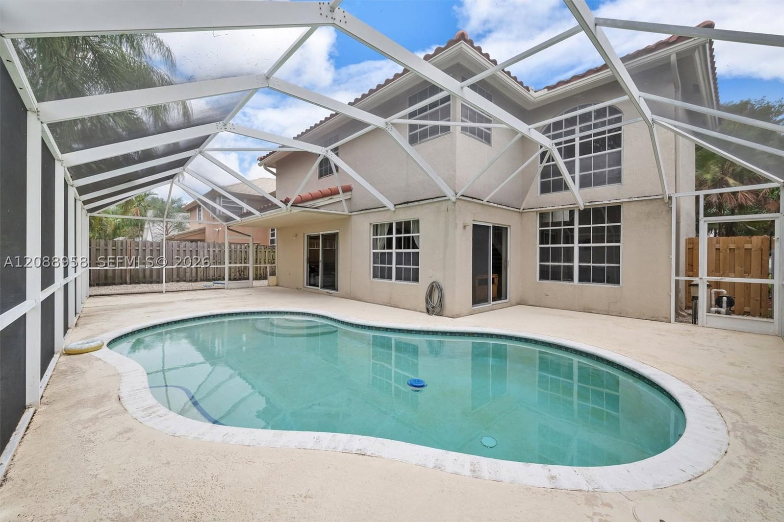 Real estate property located at 11092 Topeka Pl, Broward, Embassy Lakes Phase Ii, Cooper City, FL