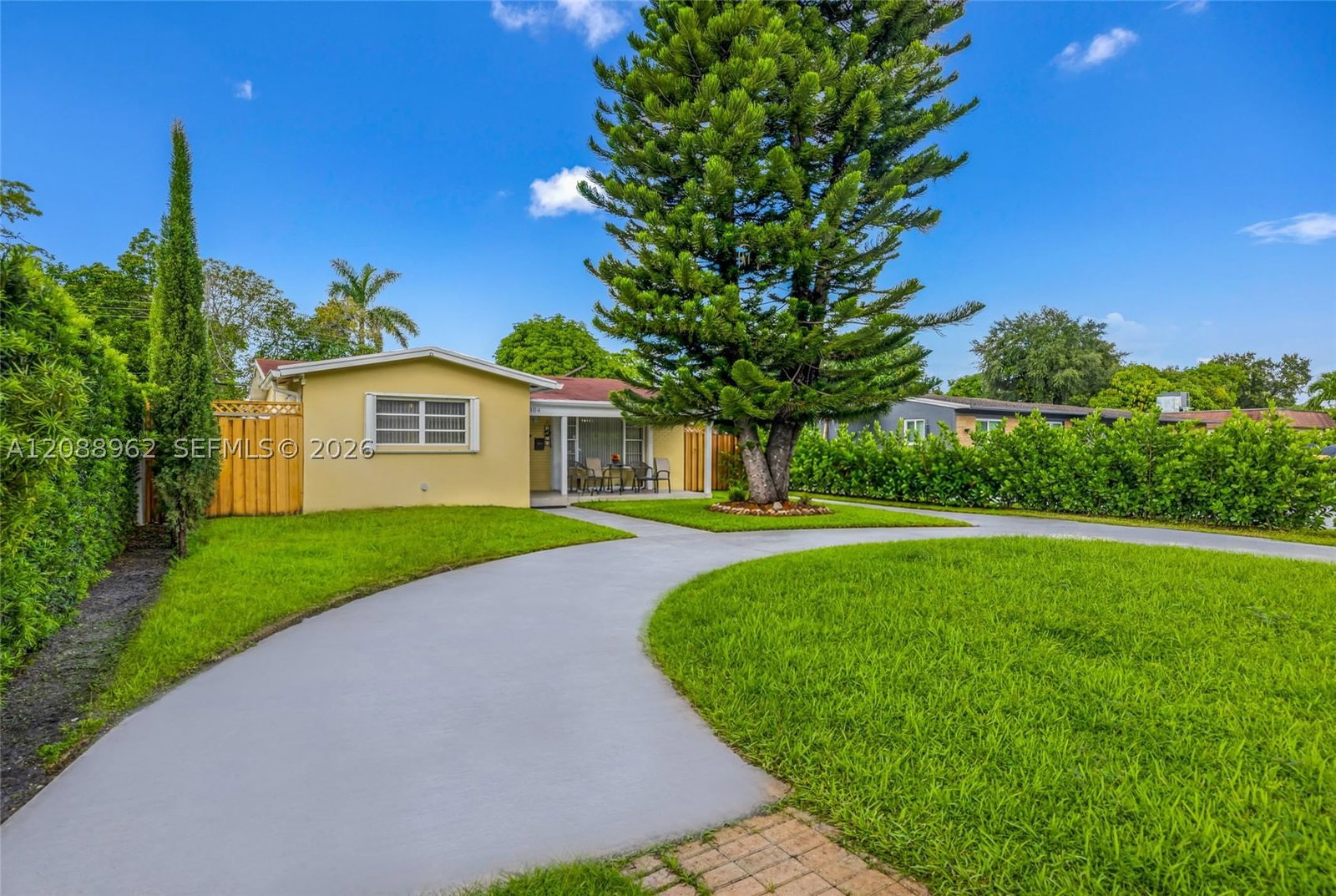 Real estate property located at 304 68th Ave, Broward, South Broward Ranches, Pembroke Pines, FL