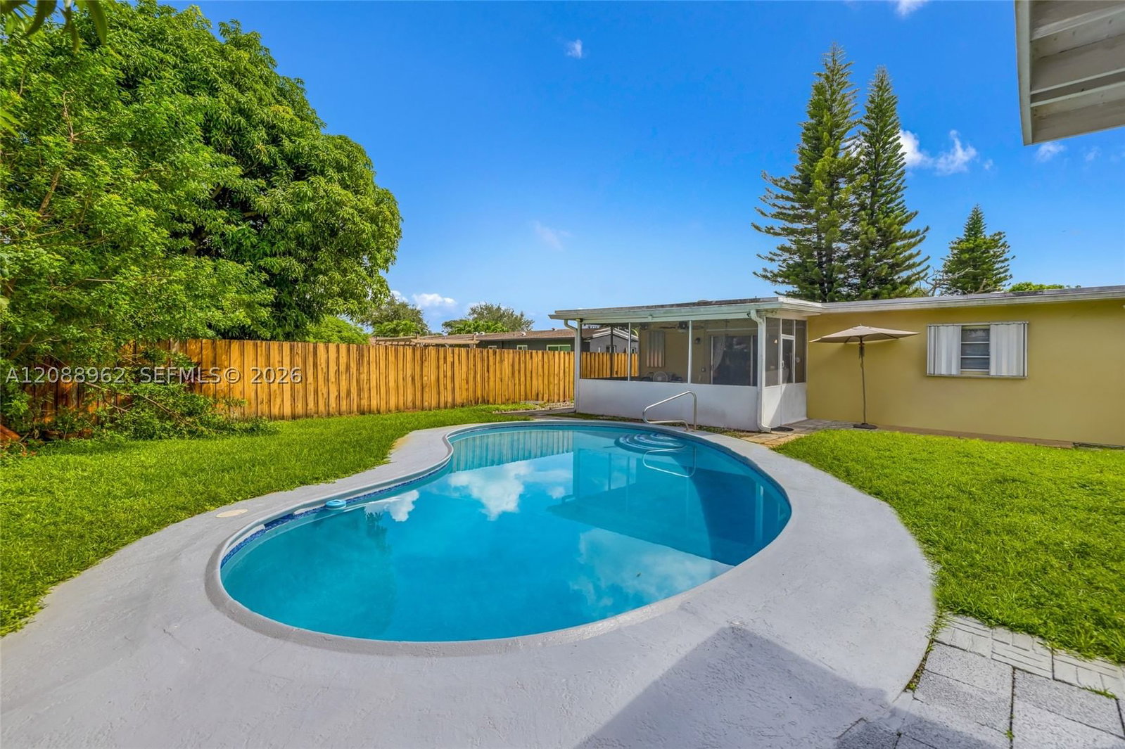 Real estate property located at 304 68th Ave, Broward, South Broward Ranches, Pembroke Pines, FL