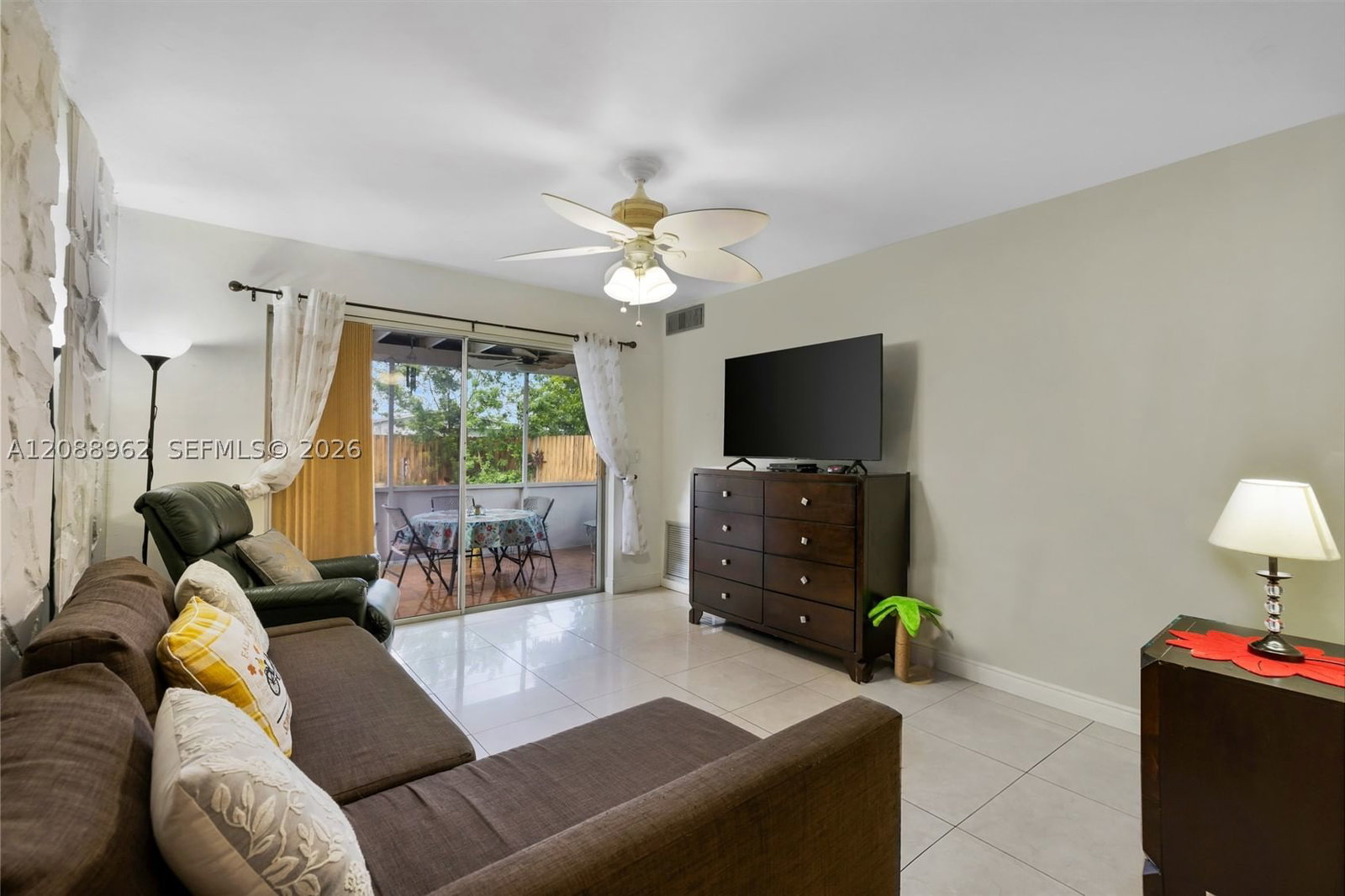 Real estate property located at 304 68th Ave, Broward, South Broward Ranches, Pembroke Pines, FL