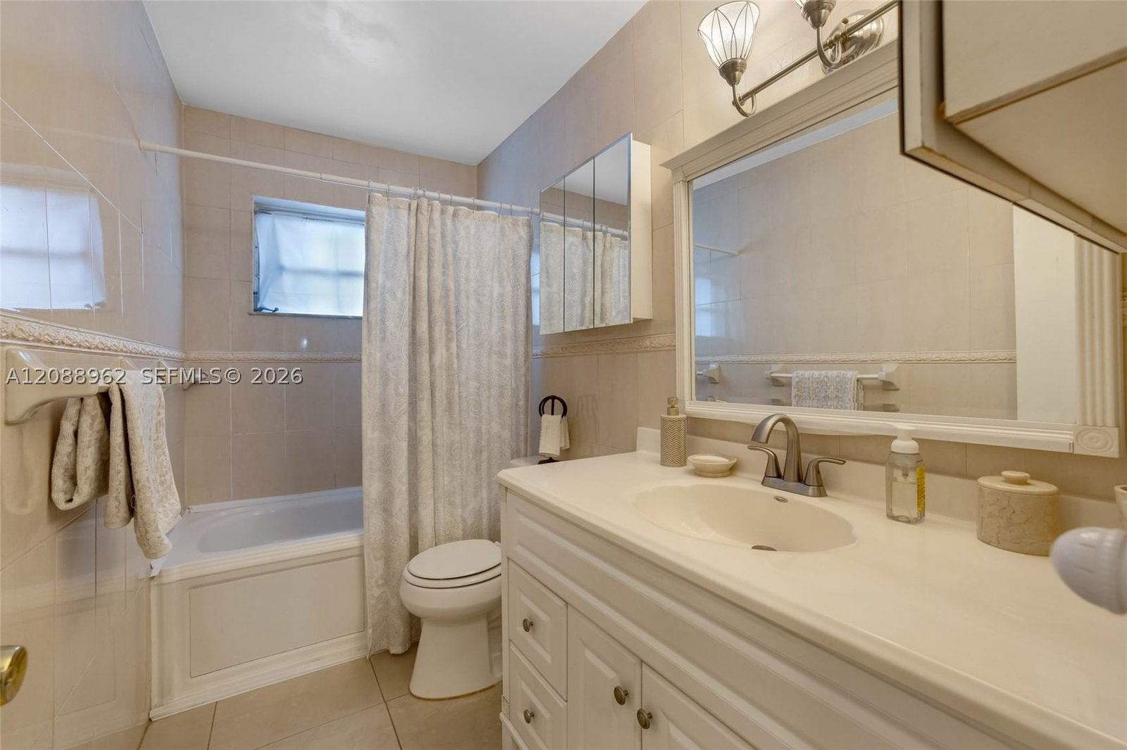 Real estate property located at 304 68th Ave, Broward, South Broward Ranches, Pembroke Pines, FL