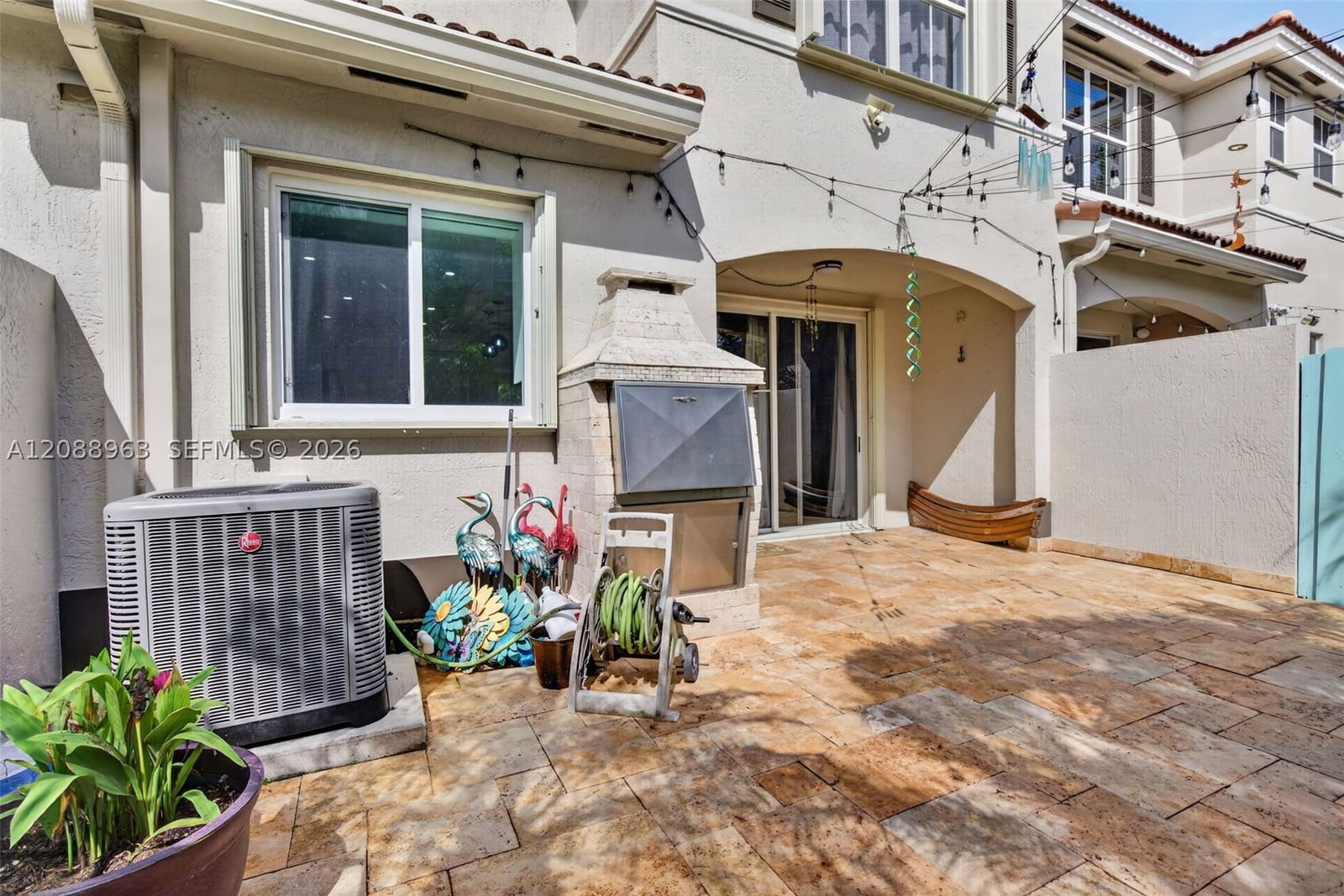 Real estate property located at 214 Riverwalk Cir, Broward, New River Estates Sec 6, Sunrise, FL