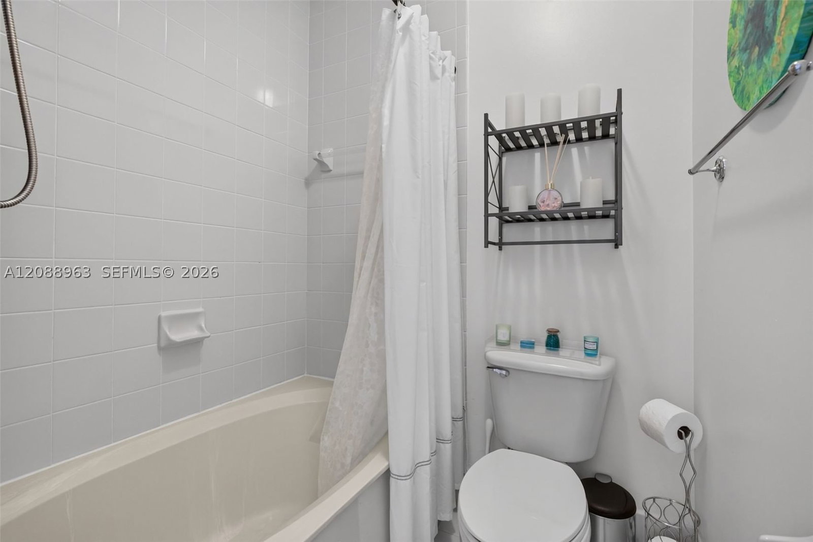 Real estate property located at 214 Riverwalk Cir, Broward, New River Estates Sec 6, Sunrise, FL