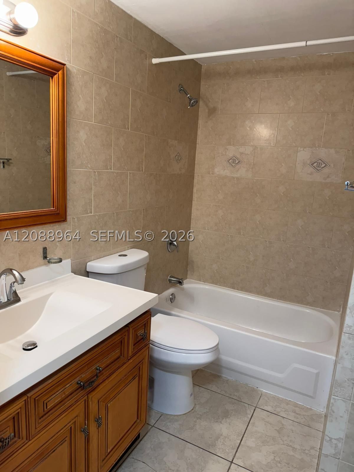 Real estate property located at 7210 Southgate Blvd #7210, Broward, Southgate Villas Condo, Tamarac, FL