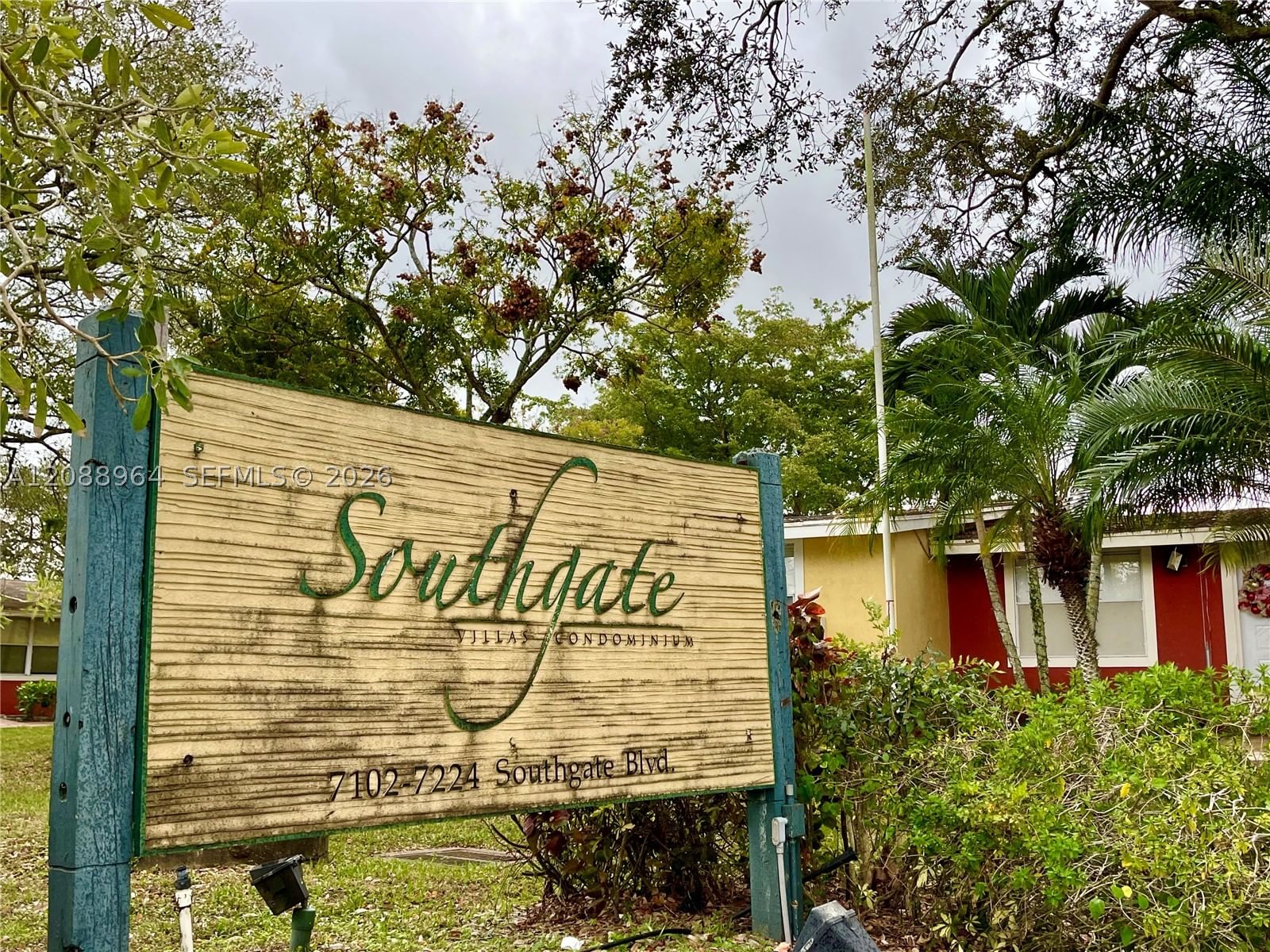 Real estate property located at 7210 Southgate Blvd #7210, Broward, Southgate Villas Condo, Tamarac, FL