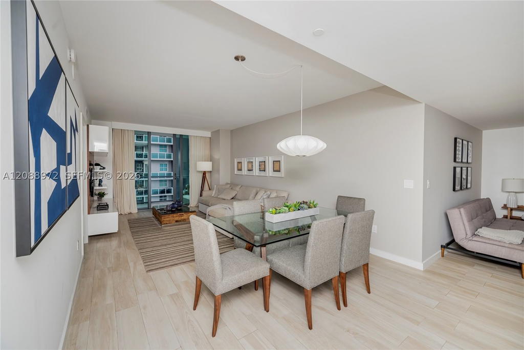 Real estate property located at 1300 Miami Ave #2210, Miami-dade, 1300 S Miami Avenue Condo, Miami, FL