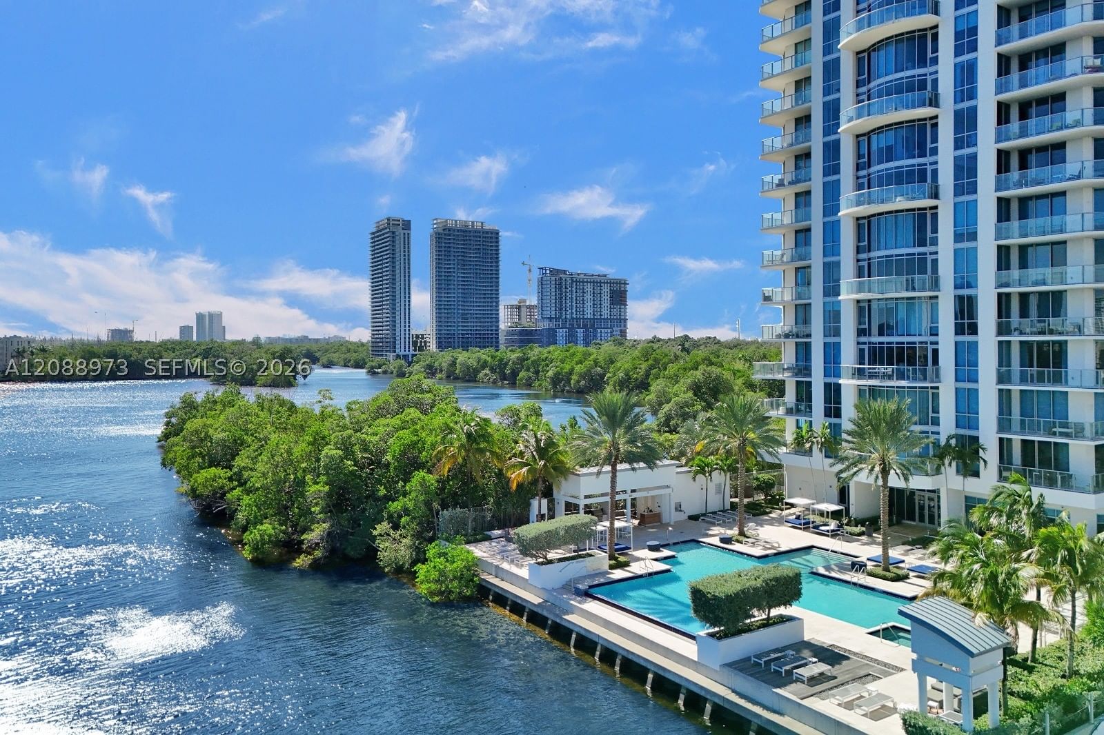 Real estate property located at 17111 Biscayne Blvd #2210, Miami-dade, Marina Palms Residences S, North Miami Beach, FL
