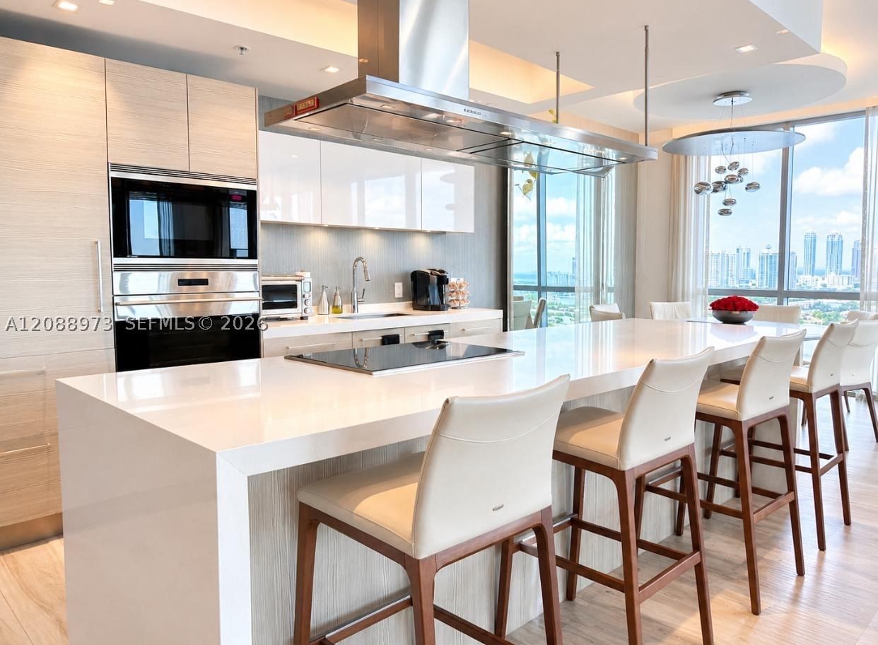 Real estate property located at 17111 Biscayne Blvd #2210, Miami-dade, Marina Palms Residences S, North Miami Beach, FL