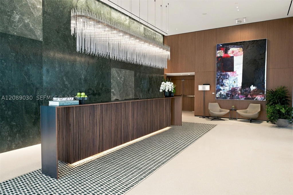 Real estate property located at 1400 Biscayne Blvd #3502, Miami-dade, Casa Bella, Miami, FL