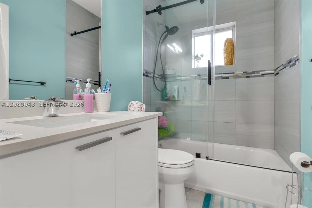 Real estate property located at 23031 124th Ave, Miami-dade, Silver Palm Park, Miami, FL