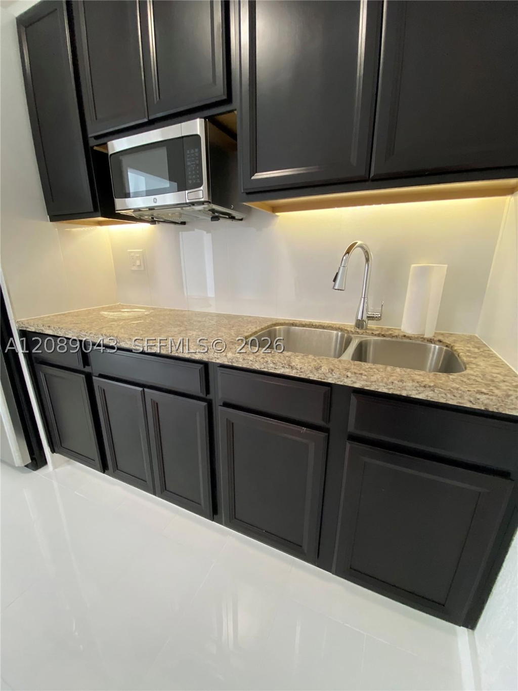 Real estate property located at 23031 124th Ave, Miami-dade, Silver Palm Park, Miami, FL