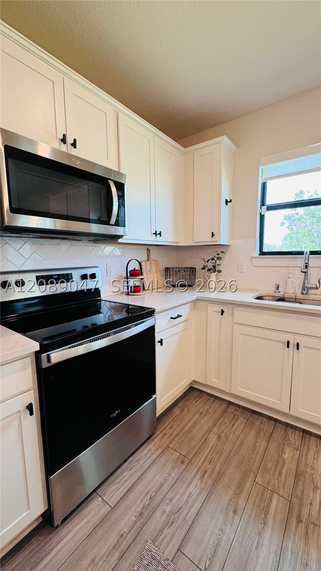 Real estate property located at 3117 Buttonwood Ct, Broward, Tricity Plat, Lauderdale Lakes, FL