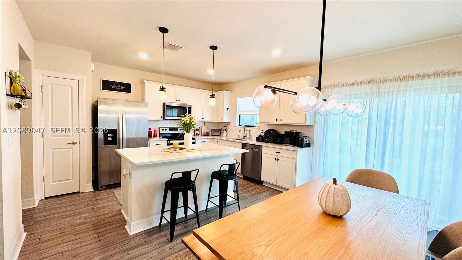 Real estate property located at 3117 Buttonwood Ct, Broward, Tricity Plat, Lauderdale Lakes, FL