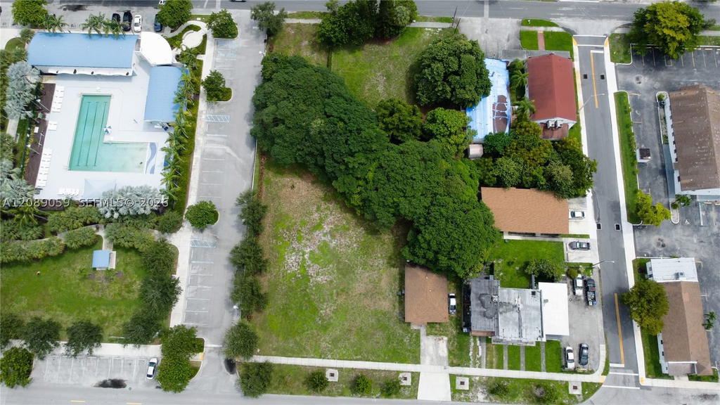 Real estate property located at 708 2nd Ave, Broward, Geo M Phippens Sub In, Hallandale Beach, FL