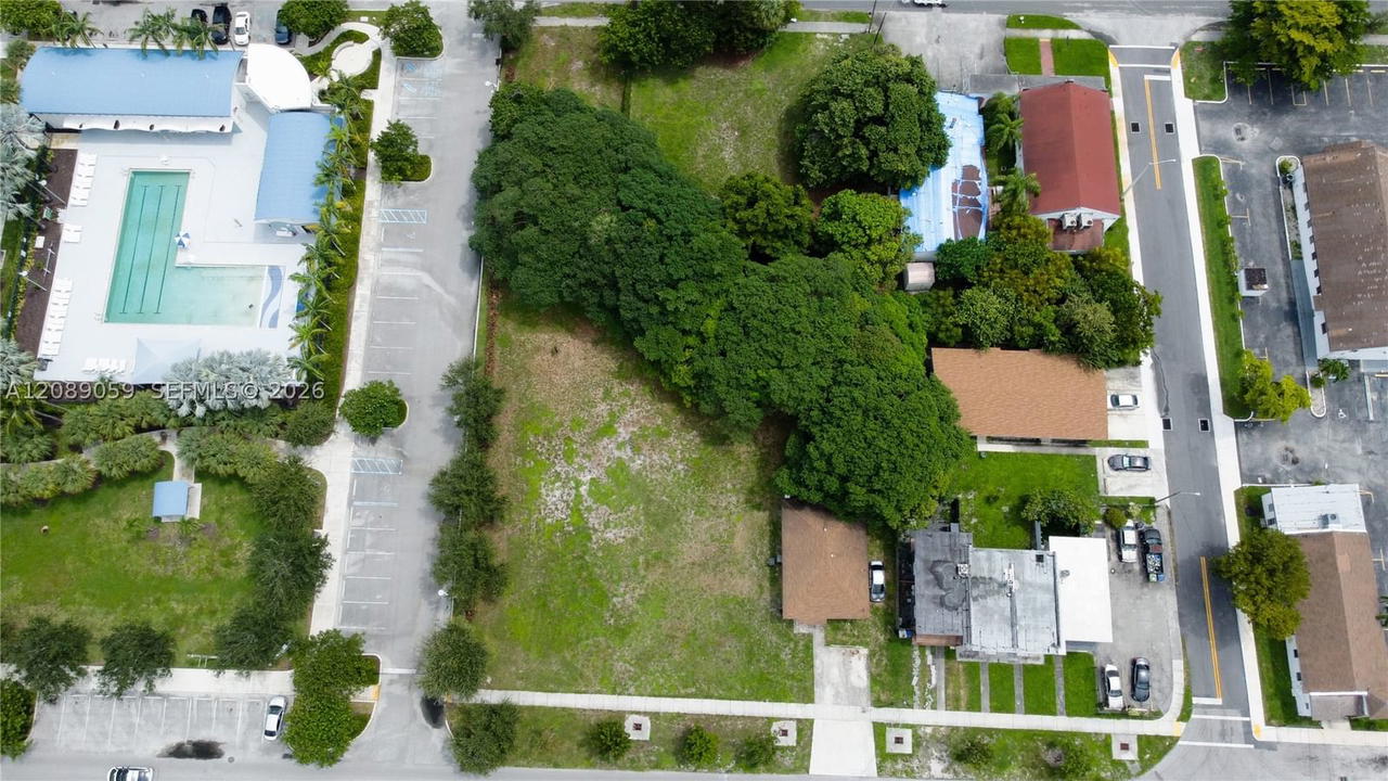 Real estate property located at 708 2nd Ave, Broward, Geo M Phippens Sub In, Hallandale Beach, FL
