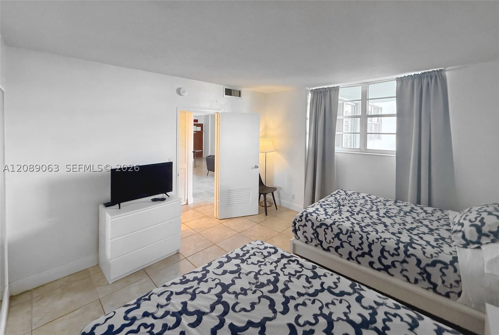 Real estate property located at 3901 Ocean Dr #6S, Broward, Tides On Hollywood Beach, Hollywood, FL