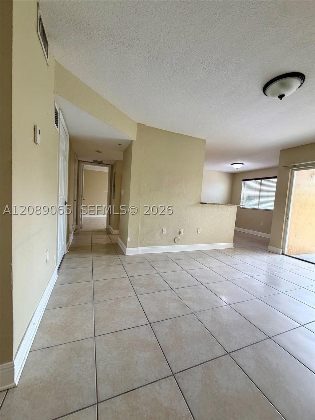Real estate property located at 20930 87th Ave #207, Miami-dade, Breeze Of Galloway Condo, Cutler Bay, FL