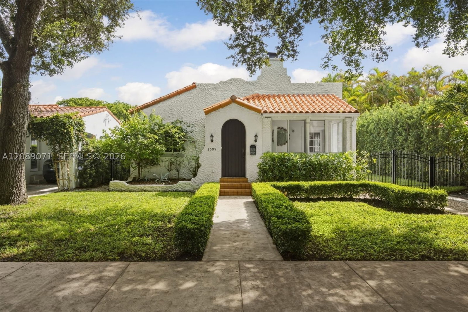 Real estate property located at 1507 Columbus Blvd, Miami-dade, Coral Gables Granada Sec, Coral Gables, FL