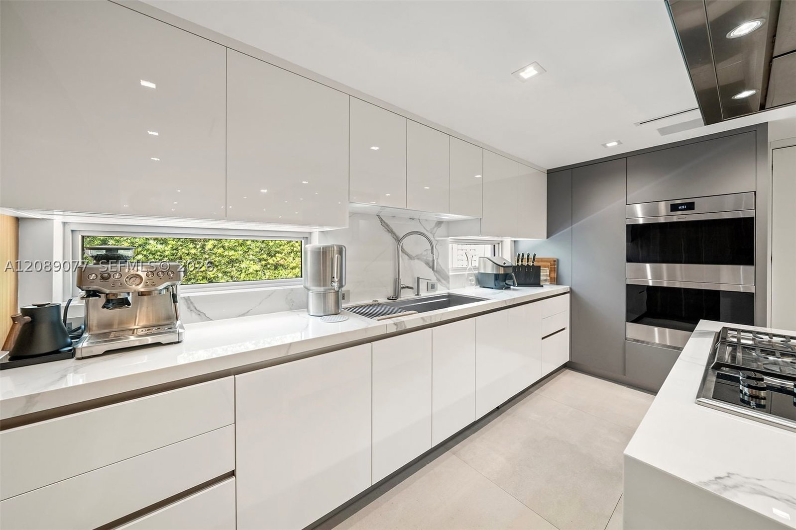 Real estate property located at 110 Venetian Way, Miami-dade, Rivo Alto Amd, Miami Beach, FL