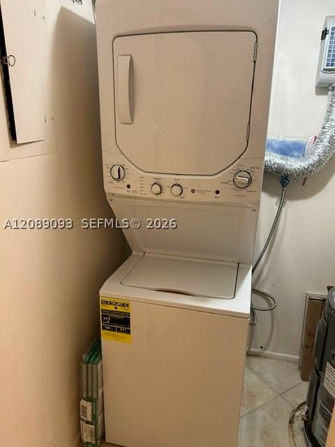 Real estate property located at 1811 Sabal Palm Dr #204, Broward, Condo 1 Of Sabal Palm Con, Davie, FL
