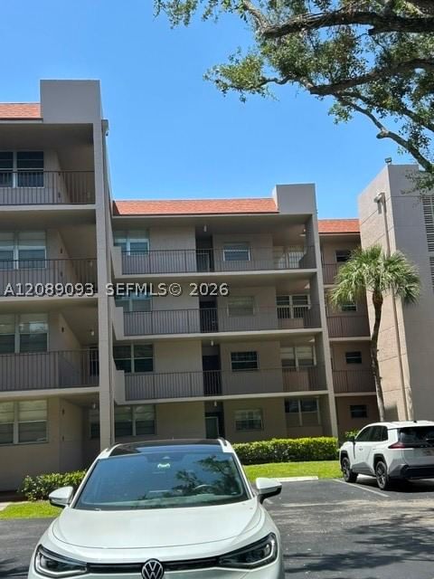 Real estate property located at 1811 Sabal Palm Dr #204, Broward, Condo 1 Of Sabal Palm Con, Davie, FL