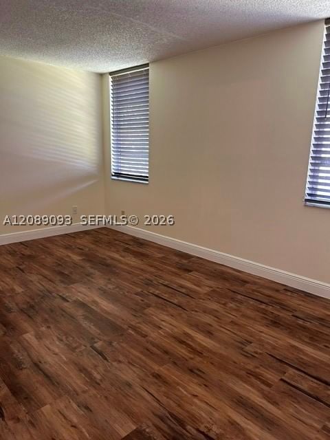 Real estate property located at 1811 Sabal Palm Dr #204, Broward, Condo 1 Of Sabal Palm Con, Davie, FL