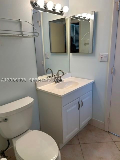 Real estate property located at 1811 Sabal Palm Dr #204, Broward, Condo 1 Of Sabal Palm Con, Davie, FL