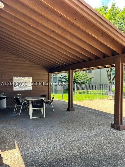 Real estate property located at 1811 Sabal Palm Dr #204, Broward, Condo 1 Of Sabal Palm Con, Davie, FL