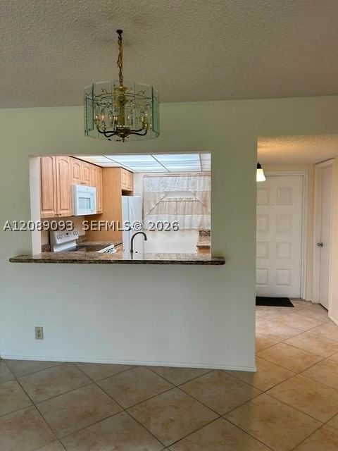 Real estate property located at 1811 Sabal Palm Dr #204, Broward, Condo 1 Of Sabal Palm Con, Davie, FL