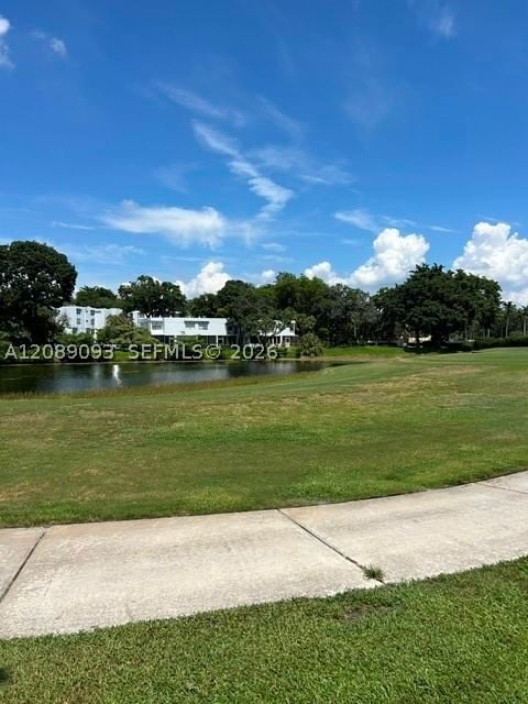 Real estate property located at 1811 Sabal Palm Dr #204, Broward, Condo 1 Of Sabal Palm Con, Davie, FL
