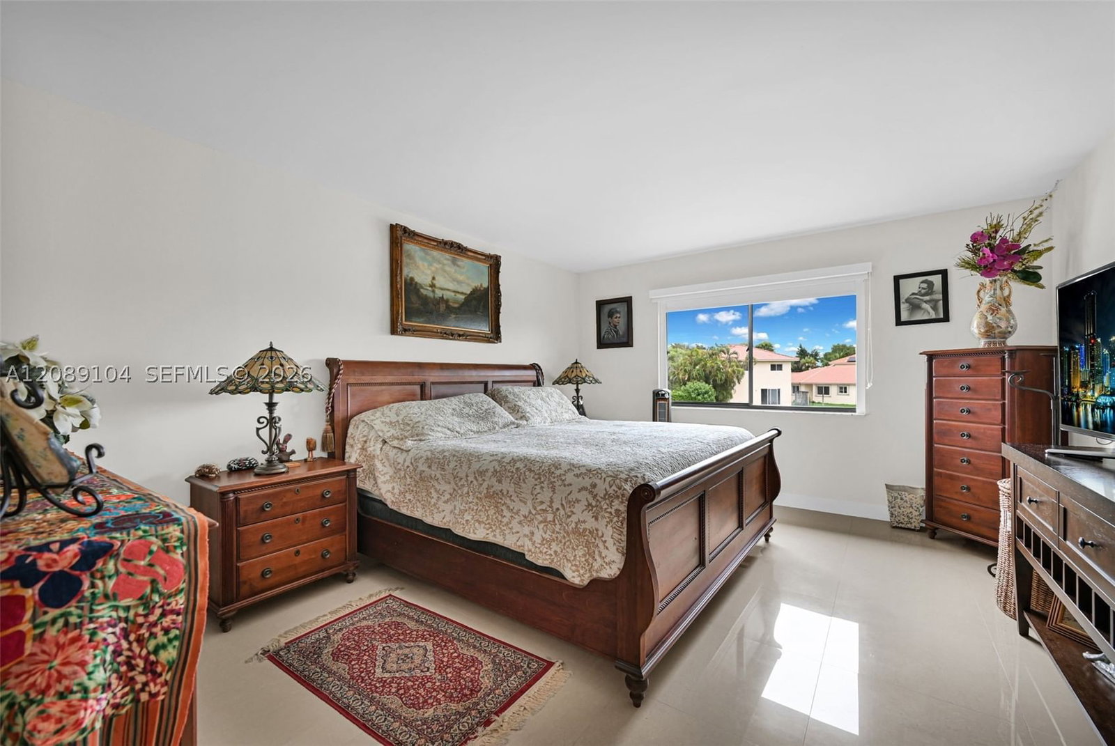 Real estate property located at 374 Lakeview Dr #204, Broward, Racquet Club Apts At Bona, Weston, FL