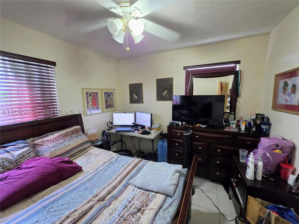 Real estate property located at 12264 201st Ter, Miami-dade, Habitat Villas, Miami, FL
