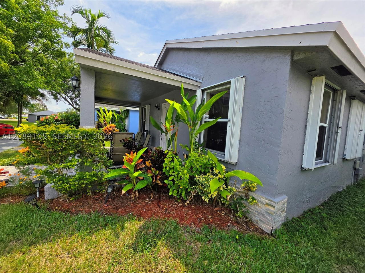 Real estate property located at 12264 201st Ter, Miami-dade, Habitat Villas, Miami, FL