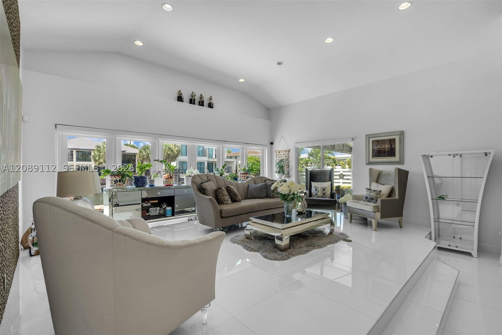 Real estate property located at 3364 167th St, Miami-dade, Eastern Shores 1st Add, North Miami Beach, FL