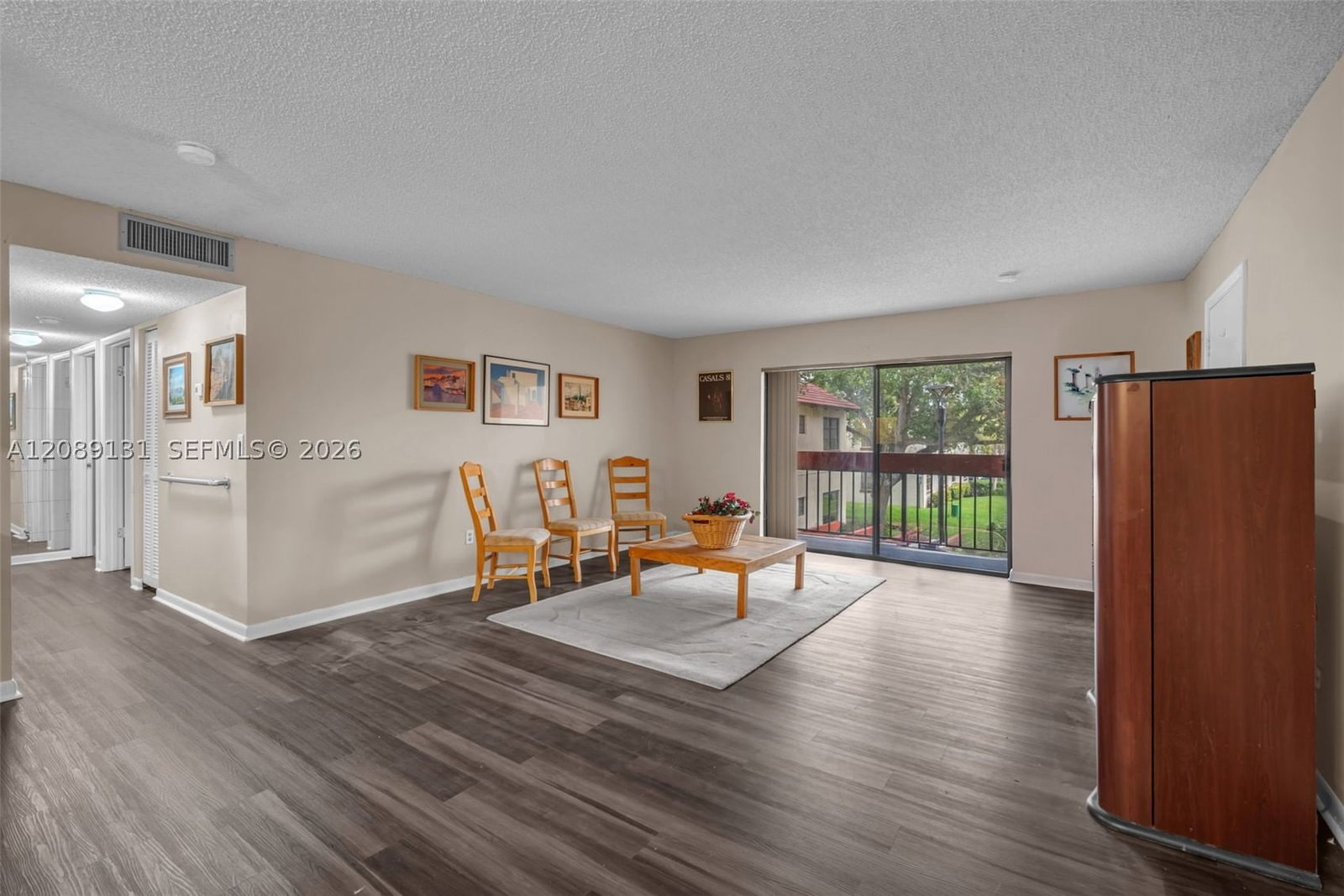 Real estate property located at 8600 149th Ave #614, Miami-dade, Lago Del Rey Condo #2, Miami, FL